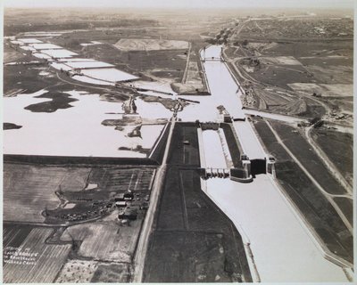 Lock 3 on the Welland Ship Canal with Bridge 5 in the Background