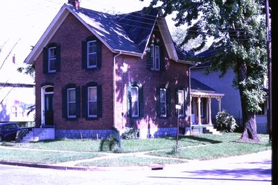 A house at the Corner of Henry and Elizabeth Streets