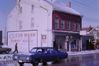 The Poodle Parlour on Geneva Street