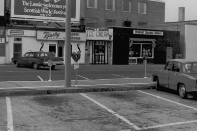 Market Square and the Market Square Bakery