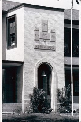 Robertson Public School