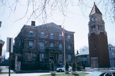 Old Town Hall and the Clock Memorial