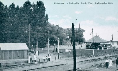 Entrance to Lakeside Park, Port Dalhousie