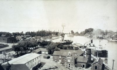 Aerial view of Port Dalhousie showing Lock 1