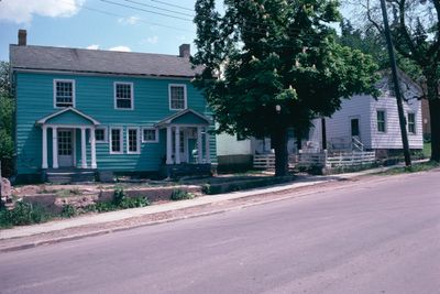 Old Homes on St. Paul Crescent