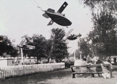 The Aeroplane Ride at Lakeside Park, Port Dalhousie