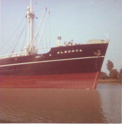 Liberian freighter &quot;Alberta&quot; on the Welland Canal