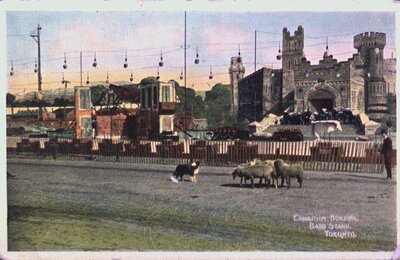 Postcard of Exhibition Building, Bandstand, Exhibition Place