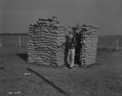 Murray Cookman, Smiths Falls, 1940