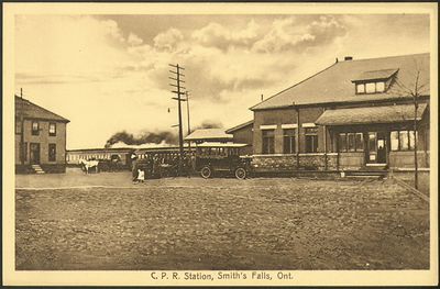 Canadian Pacific Railway Station, Smith's Falls, Ont. postcard