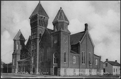 Methodist Church Smith's Falls, Ont. Postcard