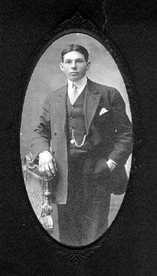 Studio photograph of an unidentified man, Smiths Falls