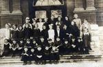 School class photograph, Smiths Falls Collegiate Institute, 1917-18
