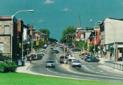 Beckwith Street looking north, Smiths Falls postcard