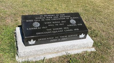 WWI Memorial, Veterans' Memorial Park, 41 Canal Street, Smiths Falls