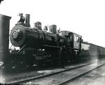 Intercolonial Railway steam engine no. 267, crew and railroad workers, Smiths Falls, ca. 1905