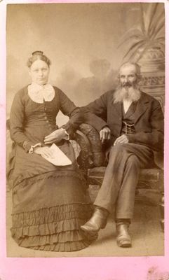 Studio photograph of an unidentified couple, Smiths Falls, ca. 1880-1900