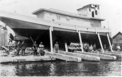 Construction du Screamer, John B. Smith Lumber, Callander  / Construction of the Screamer, John B. Smith Lumber company, Callander