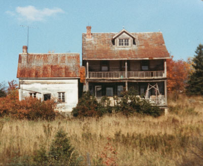 Deer Lake Lodge, South River Area