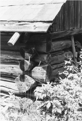 Log Home Corner, South River Area