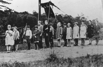 Children of S. S. #1 Strong Sterling Falls on Parade, circa 1915
