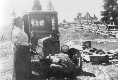 Mr. and Mrs. Thomas Paget with Car, circa 1915