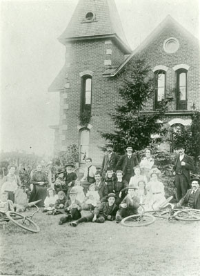 The Anderson Family in front of Castle Inn, circa 1915