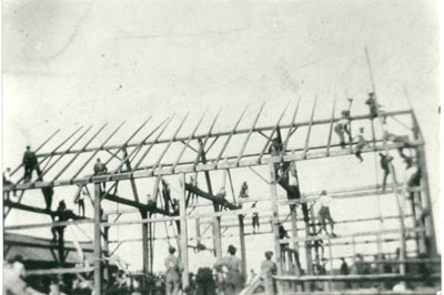 Barn Raising on Thomas Hornibrook Farm, 1922