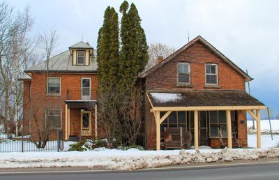 Crossland General Store