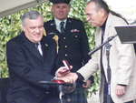 Queenston Heights Ceremony - Keith Jamieson presents Peace Medal to Lt. Governor