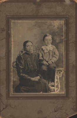 Mary Anderson and adopted foundling, Herman