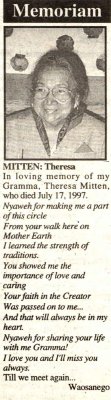 Theresa, Mitten