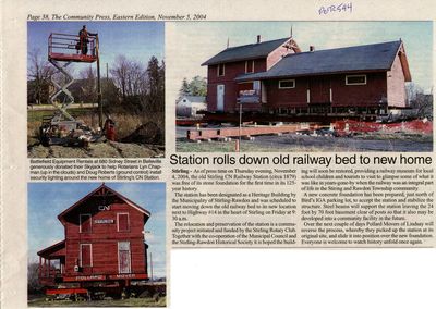 Station rolls down old railway bed to new home, Community Press (2004)