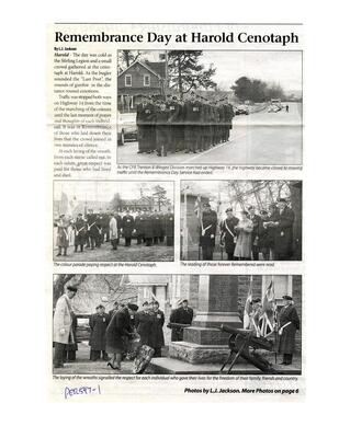 Remembrance Day at Harold Cenotaph, Stirling News Argus (2004)