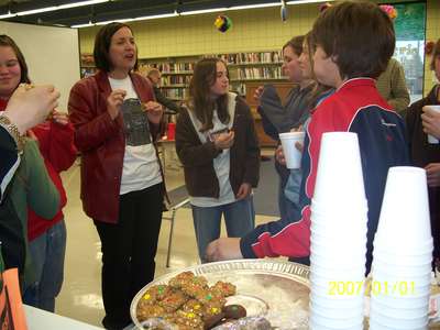 Sylvia McNicoll Author Visit April 7, 2008 - Sylvia visiting After Presentation