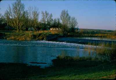 Riverside Park Dam - Water Release from Overrain