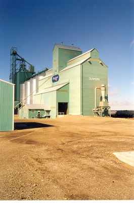 An Elevator in Dunmore, AB just east of Medicine Hat