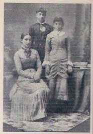 Jane, Maggie and Mary Ann Joyce, ca1879