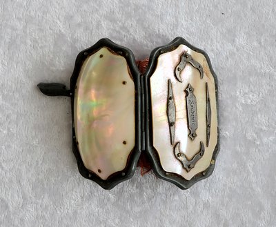 Mother-of-Pearl and Silk Change Purse