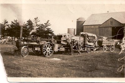 Threshing at Glenclare Farm