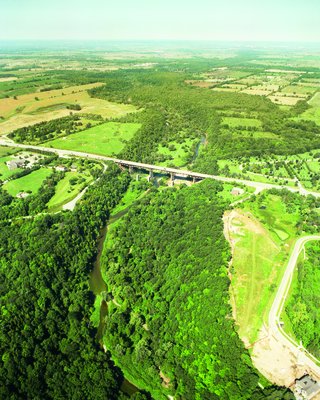 2002 Aerial Photographs of the Sixteen Mile Creek At Dundas Street