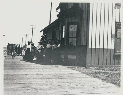 Bronte Train Station