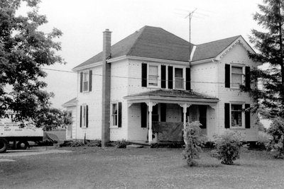 2066 Dundas Street West, 1977 and 1991