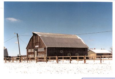 Barn of Les King, Hornby, 1988