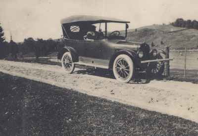 Robert and Mary Ford’s First Car, a Gray-Dort.