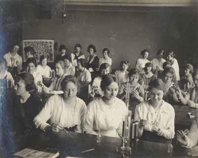 Girls' Science Class