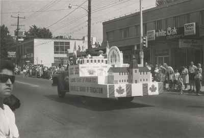 Oakville Centennial Parade, 1867-1967, Kerr Street.