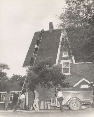 Fire Engine at King's Castle