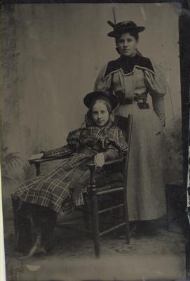 Ethel and Mabel McCraney, circa 1894