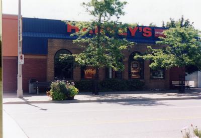 Harvey’s, South Side Of Lakeshore Rd. East, Bronte August 2004